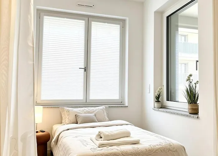 Frankfurt Messe Walk Distance New Apartment! *